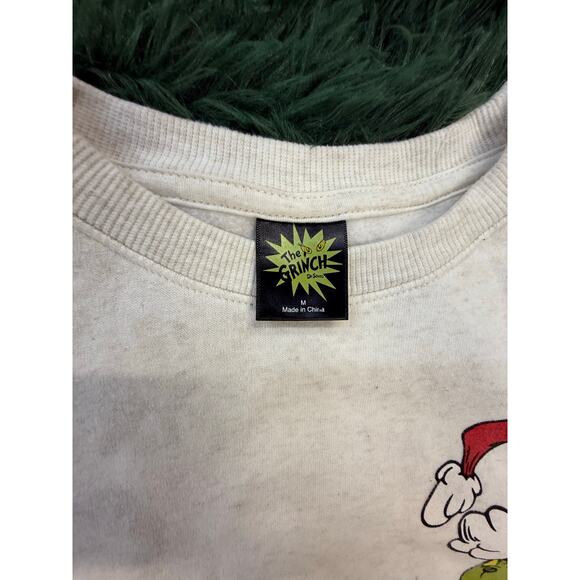 2024 The Grinch Medium Pullover Christmas/Holiday Sweatshirt Unisex - Picture 5 of 5